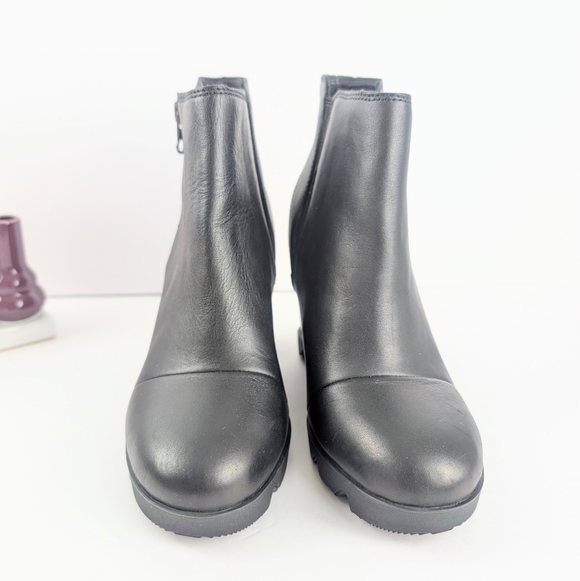 Sorel Joan Uptown Black Zip Wedge Boots (Size: 6) - Picture 3 of 7